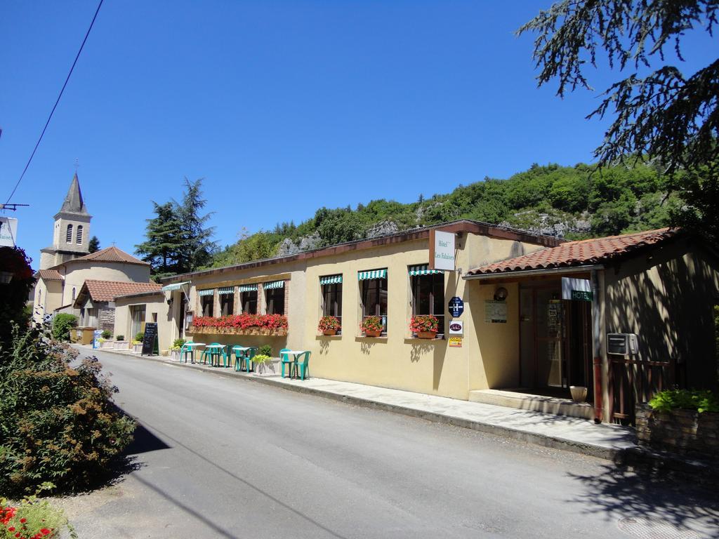 Hotel Restaurant Les Falaises Bouzies Exterior photo